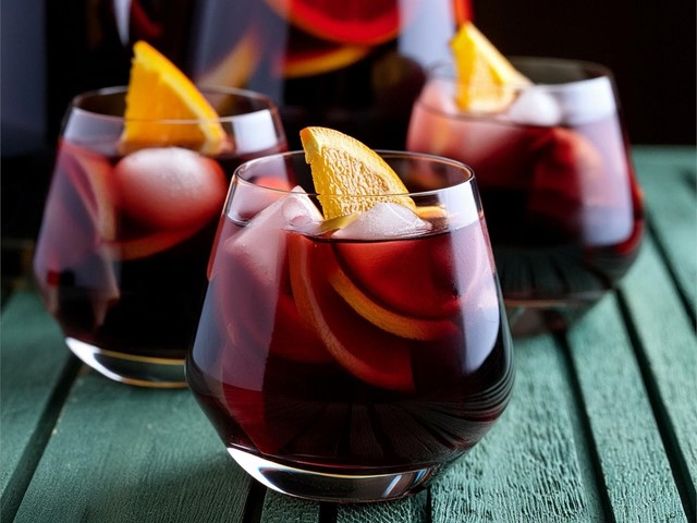 La hora del vermut: reviviendo tradiciones con estilo