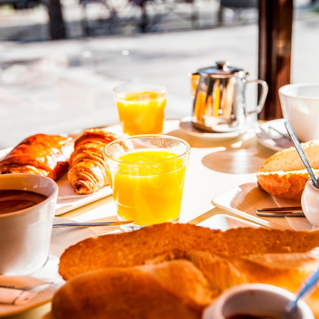 Tu cafetería en Ourense para tomar algo con amigos